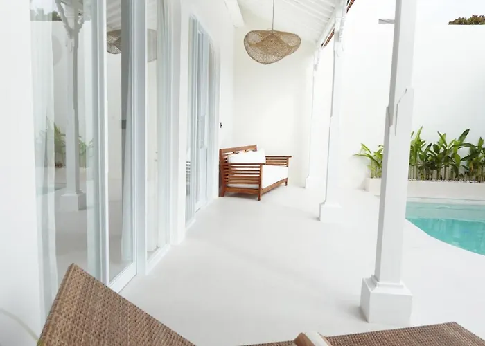 Adara Balangan * Uluwatu (Bali)